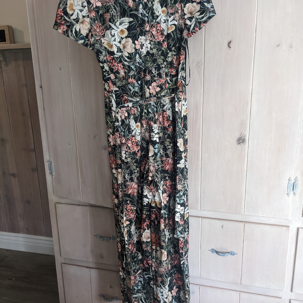 ANTONIO MELANI Floral Jumpsuit - Black, Green, Orange, Cream - Picture 3 of 4